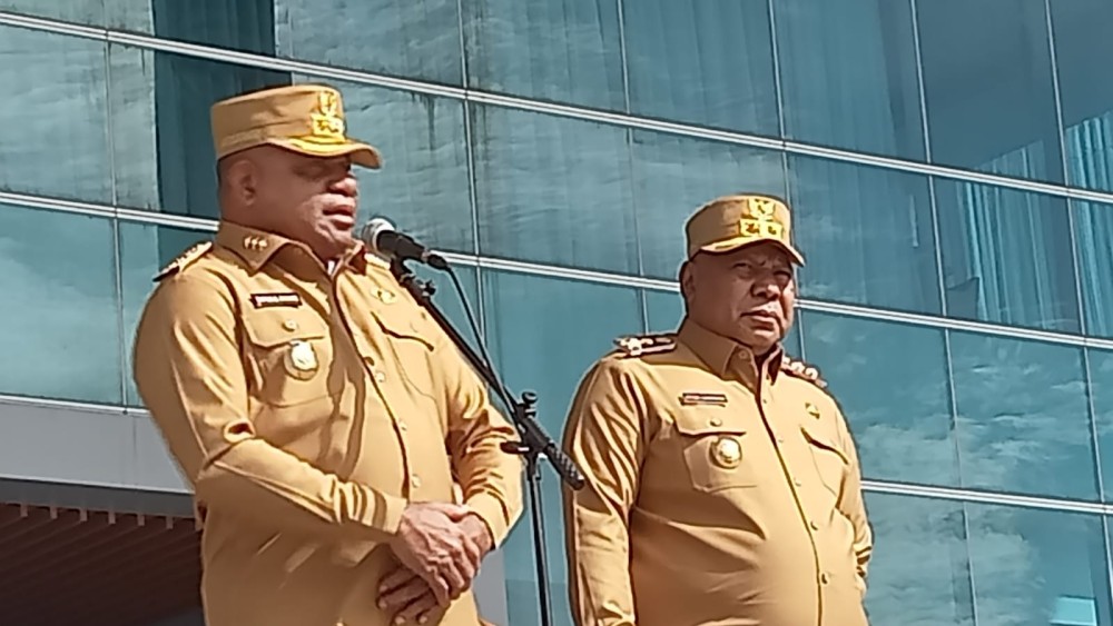 APEL PERDANA DIPIMPIN OLEH GUBERNUR PAPUA 